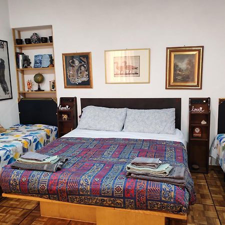 Studio Borgo Colonne Parma Exteriör bild